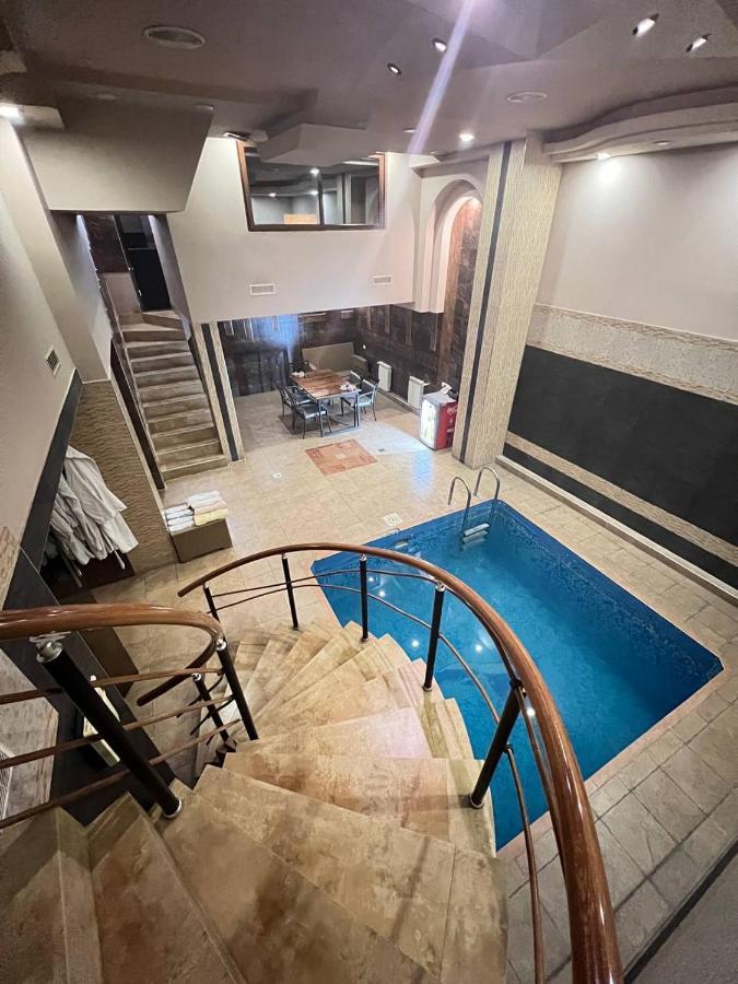 Joy Hotel Apartament エレバン エクステリア 写真