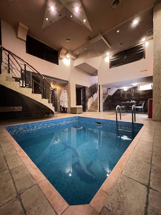 Joy Hotel Apartament エレバン エクステリア 写真