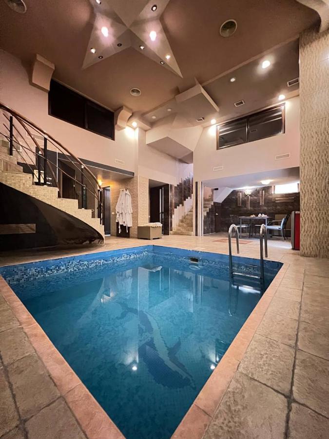 Joy Hotel Apartament エレバン エクステリア 写真